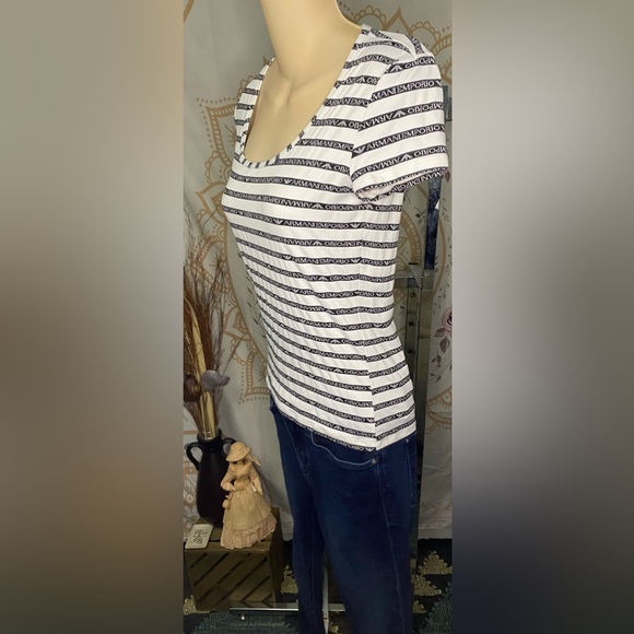 Like new small Exporio Armani Underwear t-shirt - Picture 4 of 5